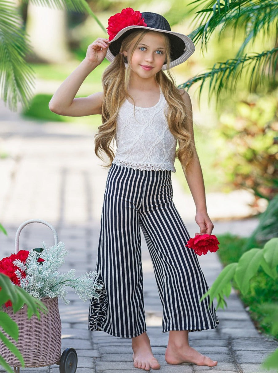 Girls black and white striped pants deals