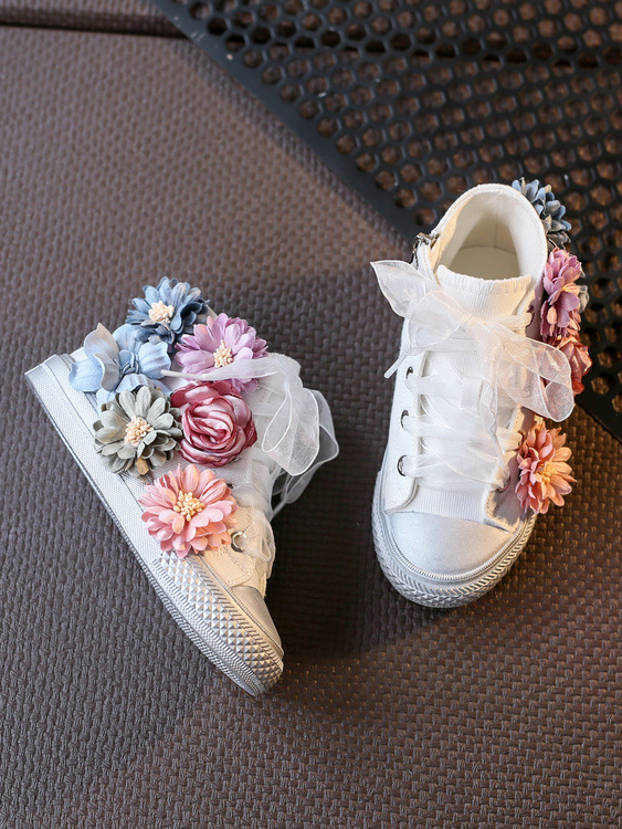 Flower girl shoes, Cute Shoes for Kids, Floral Sneakers Kids, Kids Sneakers, Girls Sneaker, Shoes for Girls, Flower Girl Sneakers popular