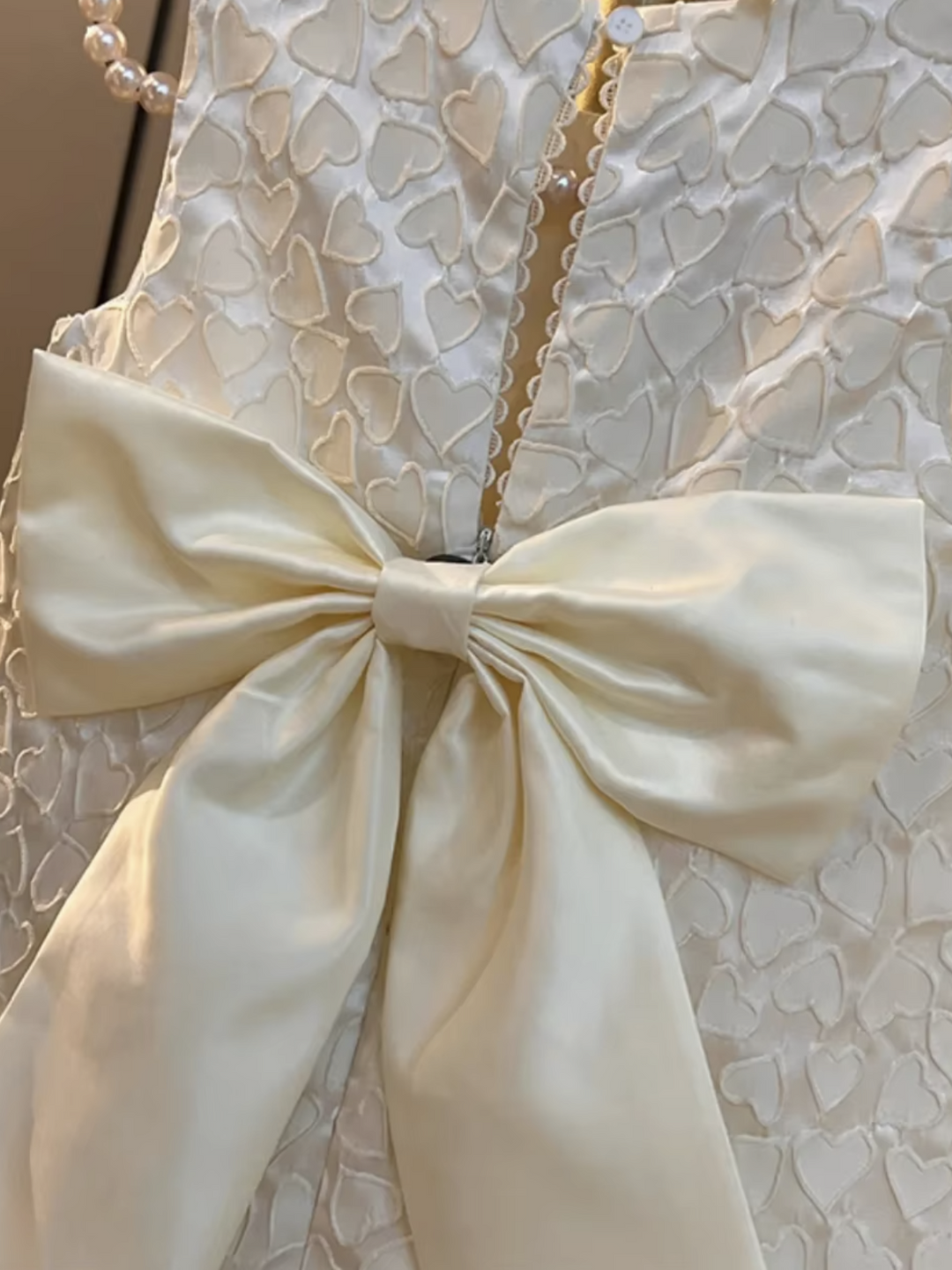 Elegant Ivory Big Bow with Heart Details Dress