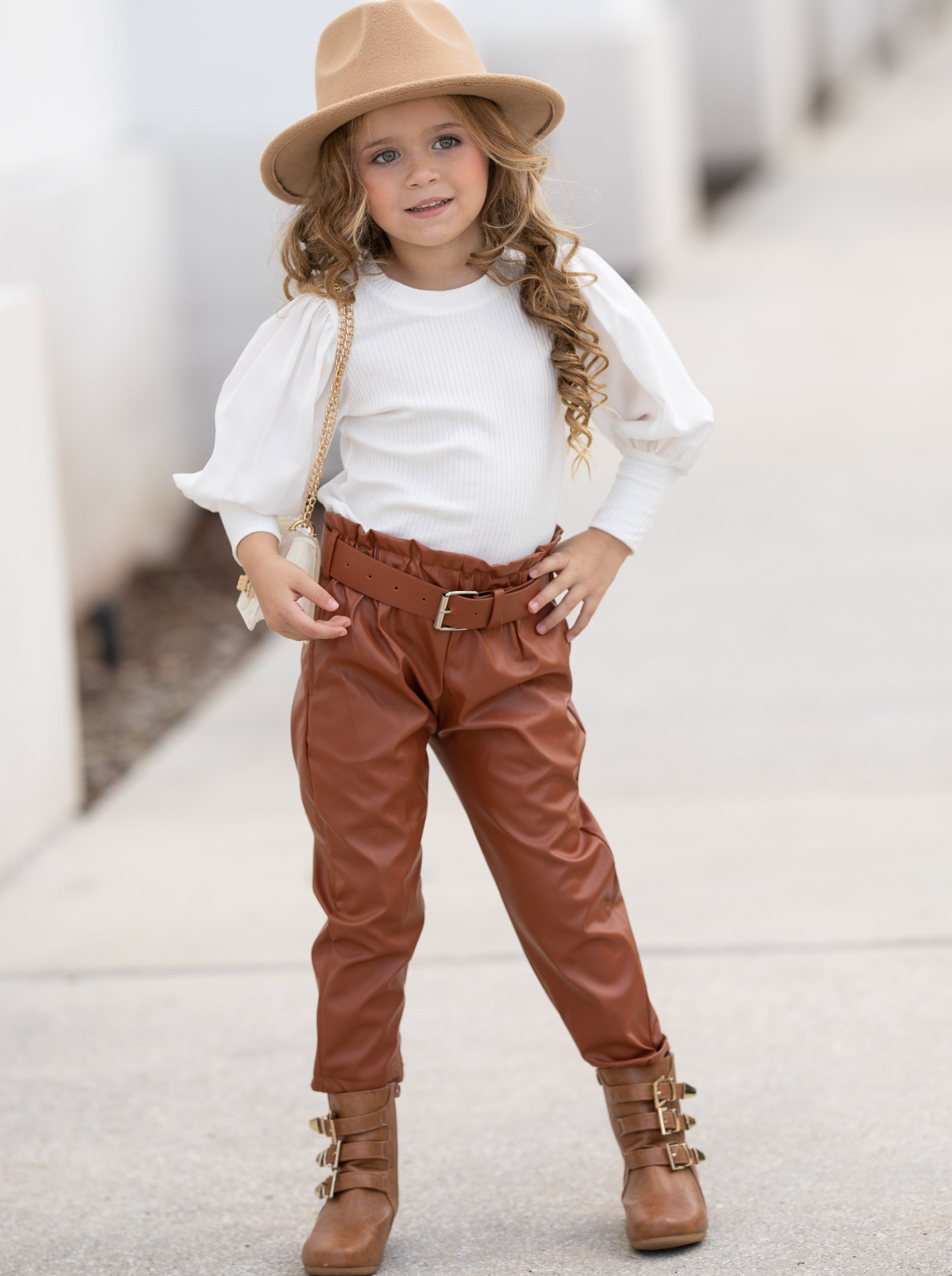 Set leather pants deals