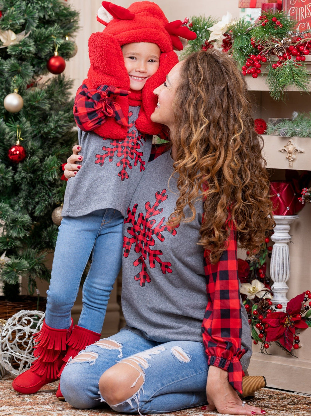 Mommy and Me Matching Tops | Snowflake Graphic Print Plaid Raglan Top