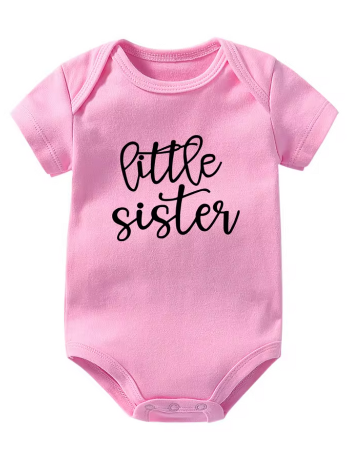 Mädchen entzückender kleiner Schwester-Rosa-Baby-Bodysuit