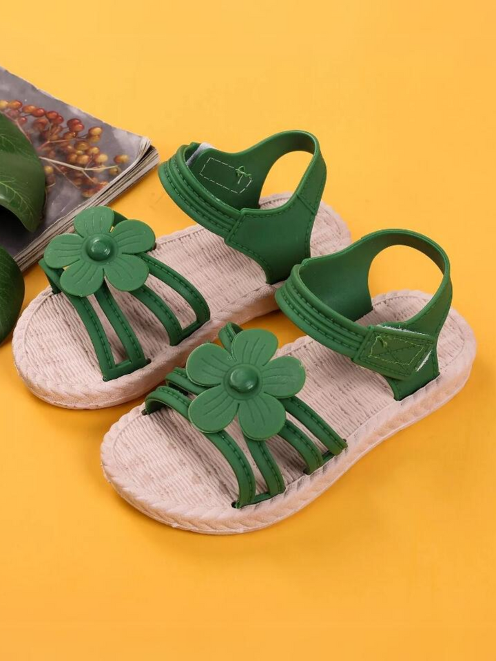 Bezaubernde Mädchen-Sommersandalen mit Blumen-Akzenten von Liv und Mia