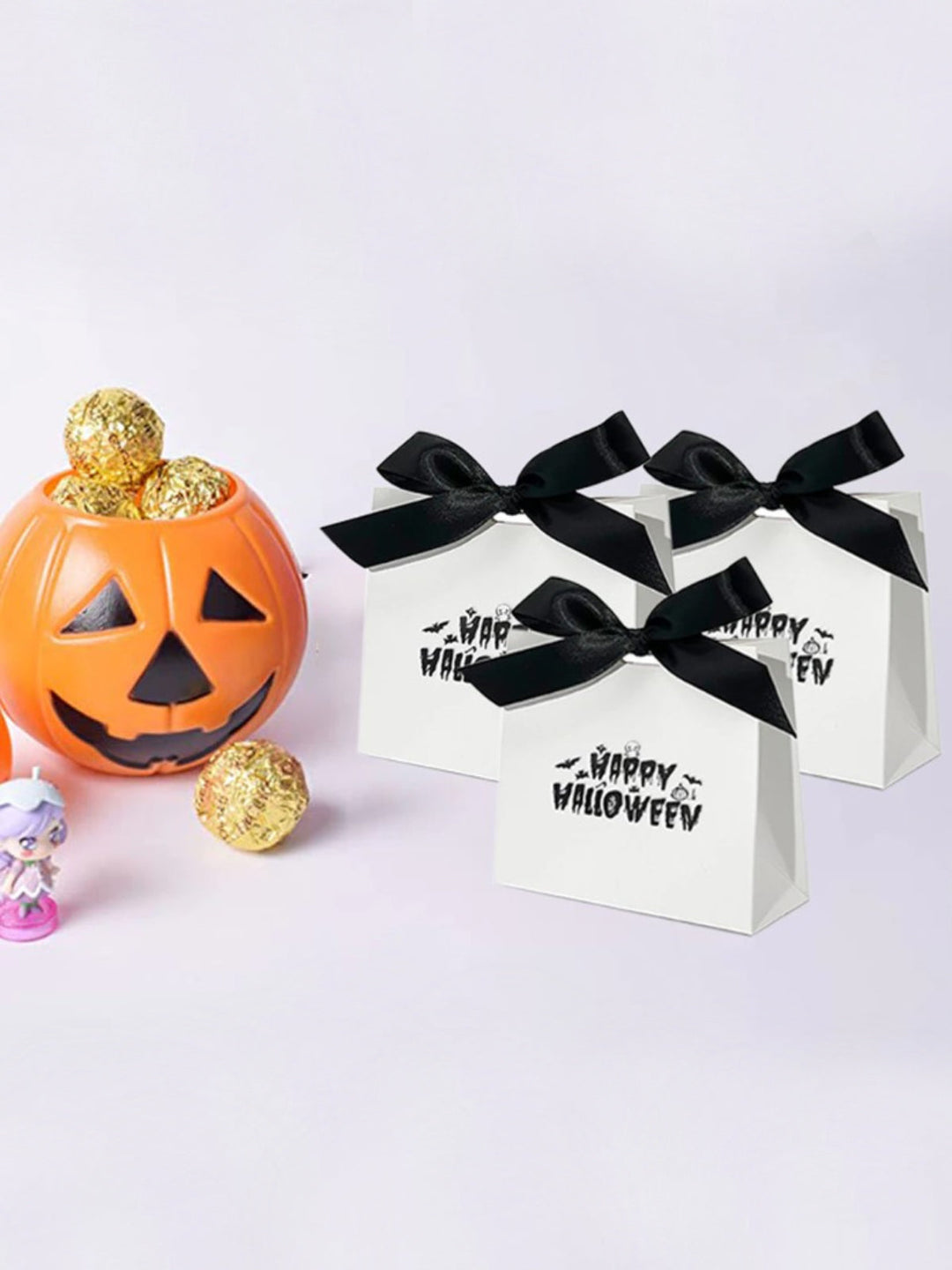 Mia Belle Girls 10-Piece Halloween Gift Bag | Halloween Accessories