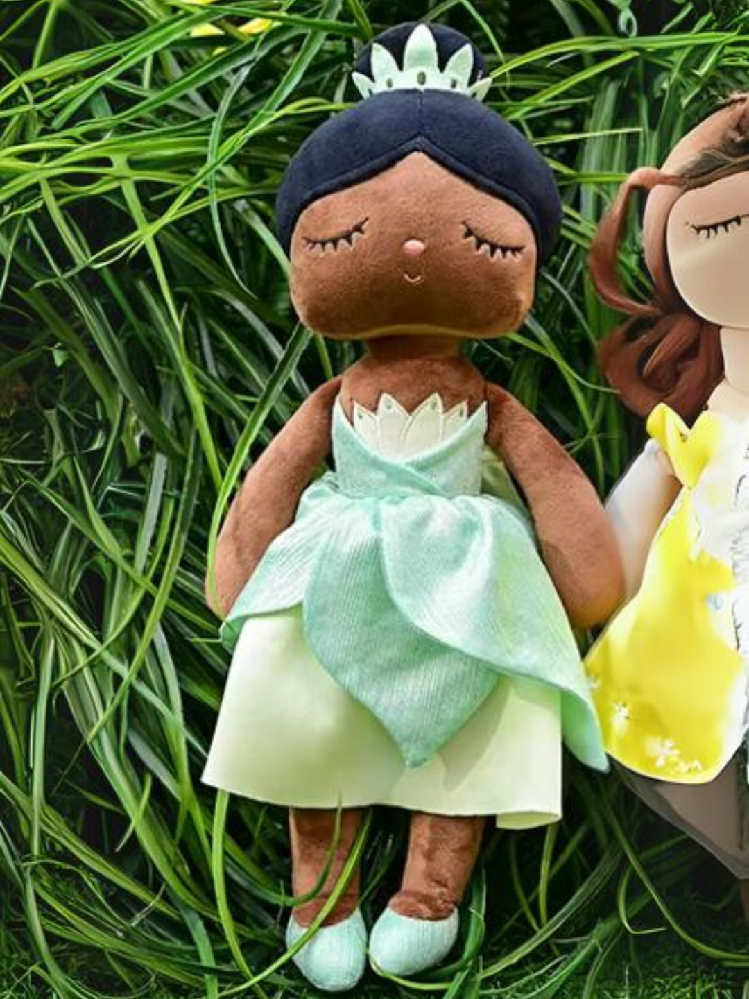 Weiches Prinzessinnen-Plüschpuppenspielzeug für Kinder im grünen Kleid