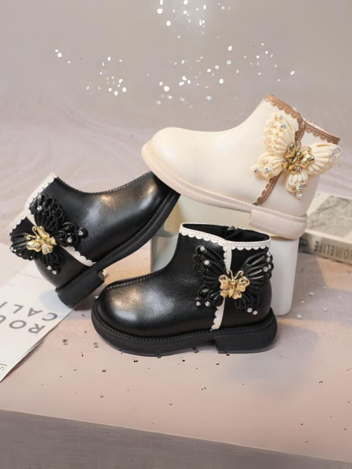 Elegante, schicke, lässige Stiefeletten für Mädchen mit Schmetterlingsdesign von Liv und Mia