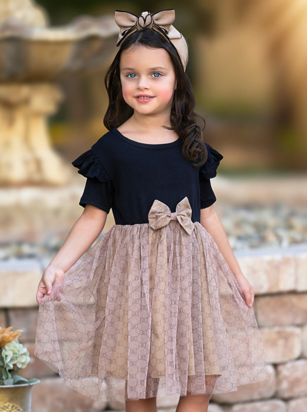 Playful Tulle Skirt Dress with Delicate Pattern and Bow Accent