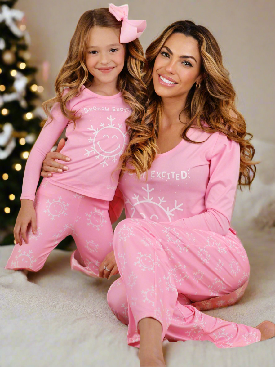 SmileyWorld Mommy & Me Pink Snowy Days Pajama Set