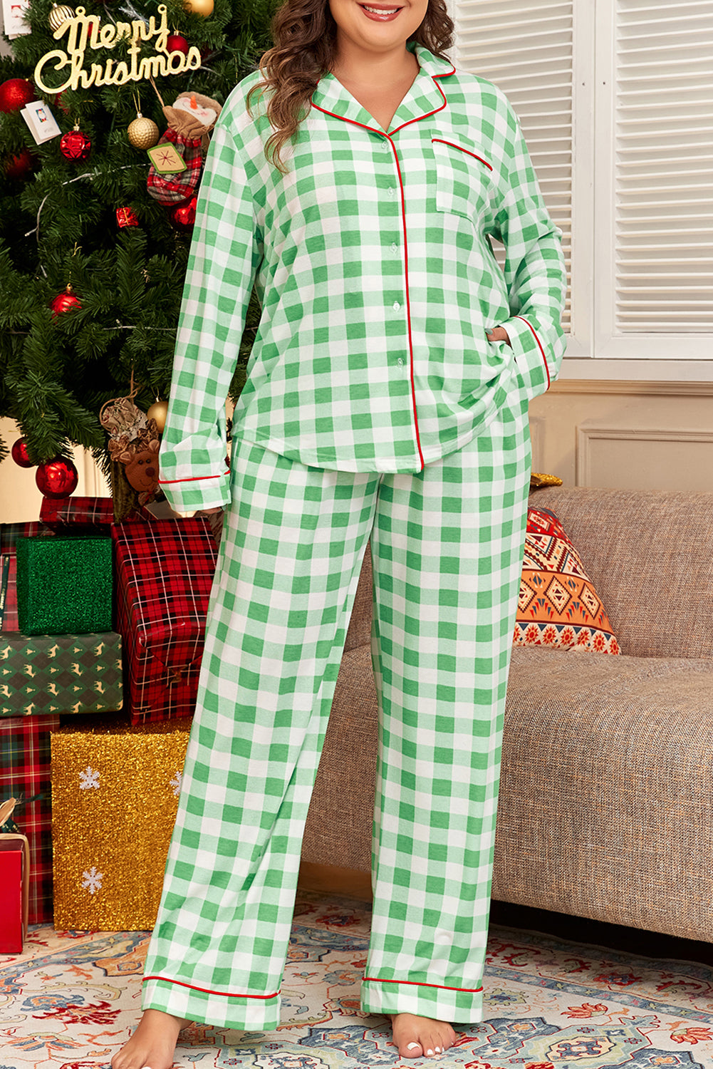 Womens  Festive Green Gingham Christmas Long Sleeve Plus Size Pajama Set