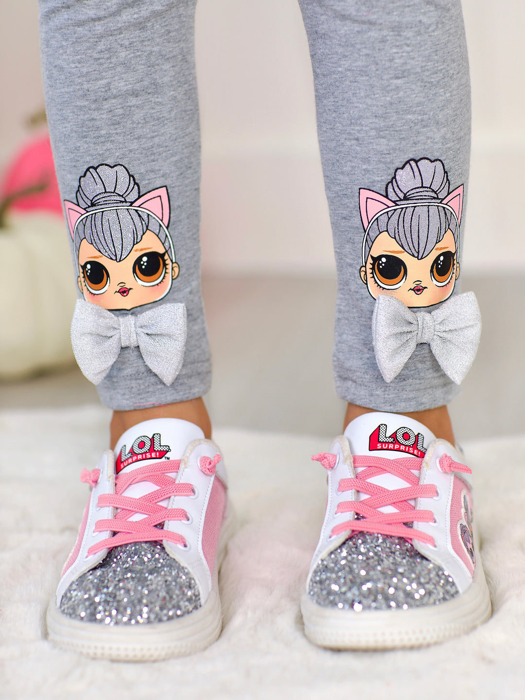 LOL, ÜBERRASCHUNG! Kitty Queen Leggings-Set