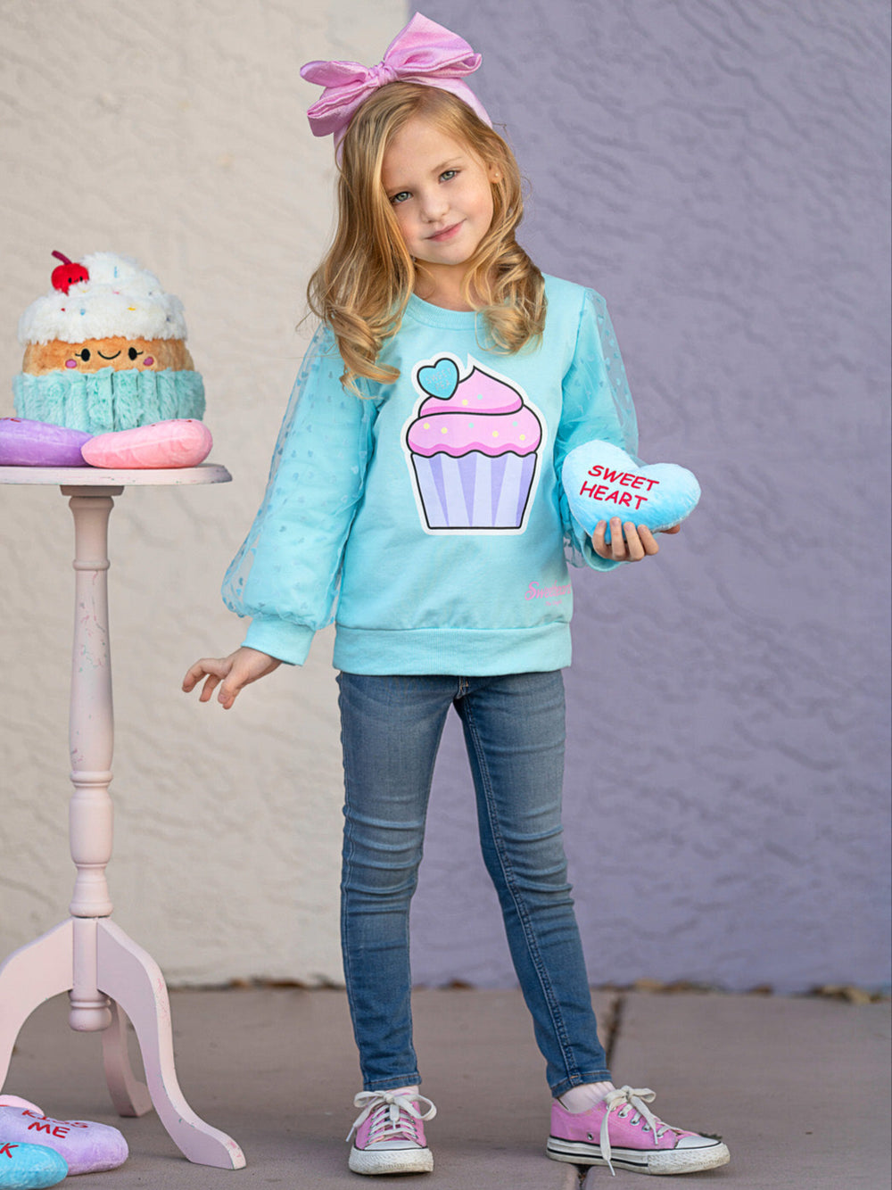 Sweethearts Sweet Treats & Conversational Hearts Top