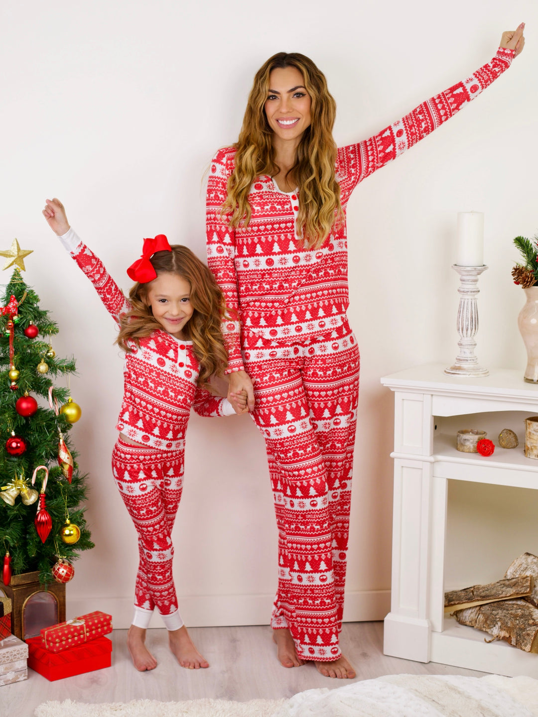 SmileyWorld – Pyjama-Set „Mommy &amp; Me“ mit Weihnachtstraditionen