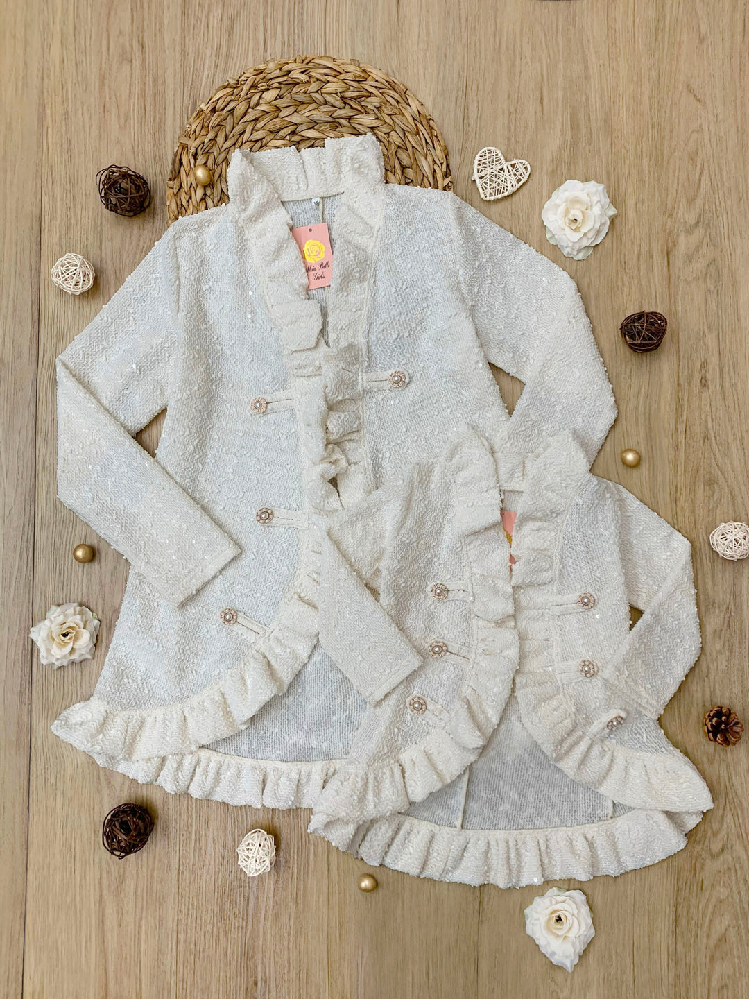 Mommy and Me Classy Duo – Elfenbeinfarbener Blazer mit Rüschen-Cardigan