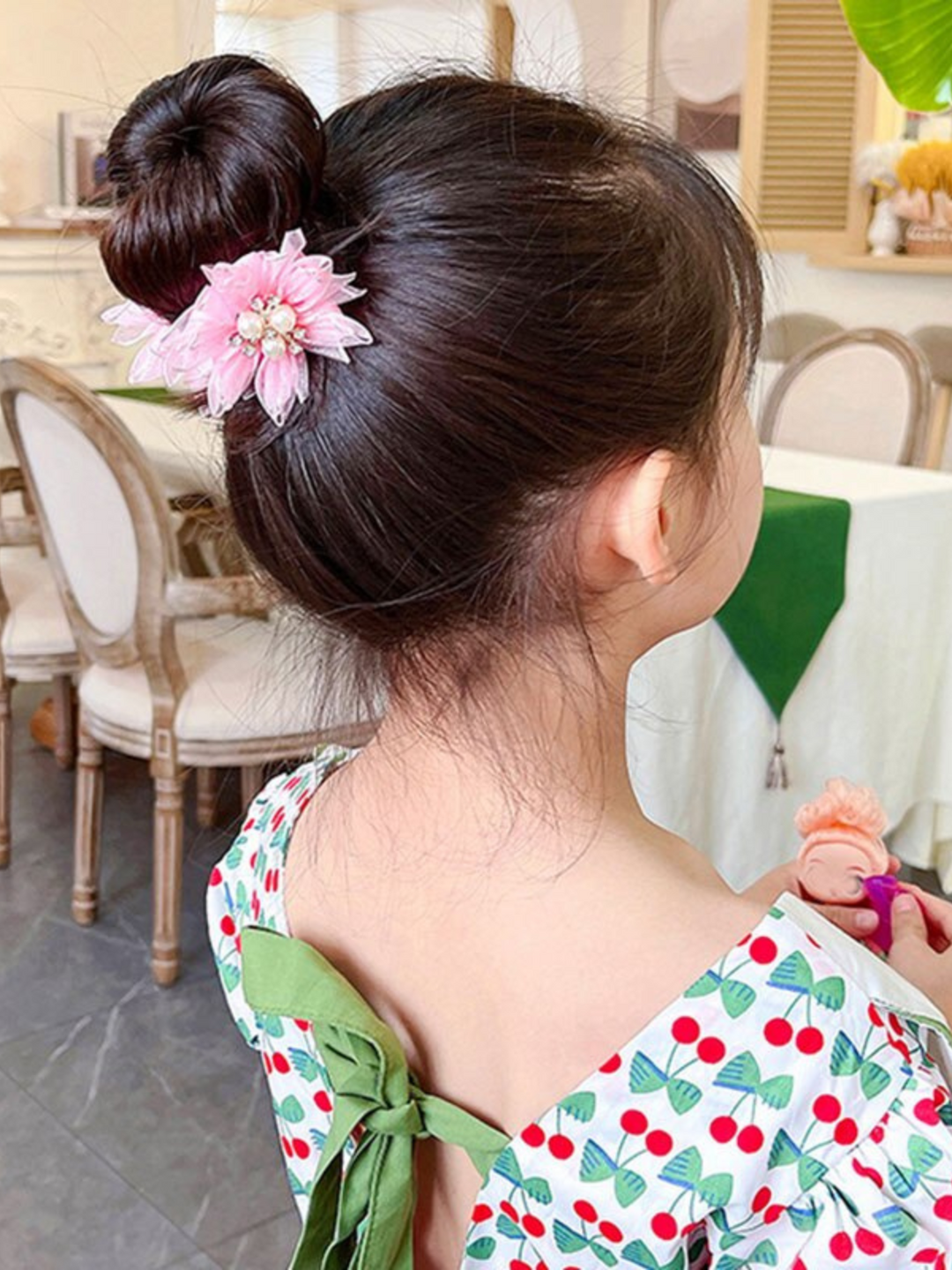 Feels Like Spring Flower Hair Ornament