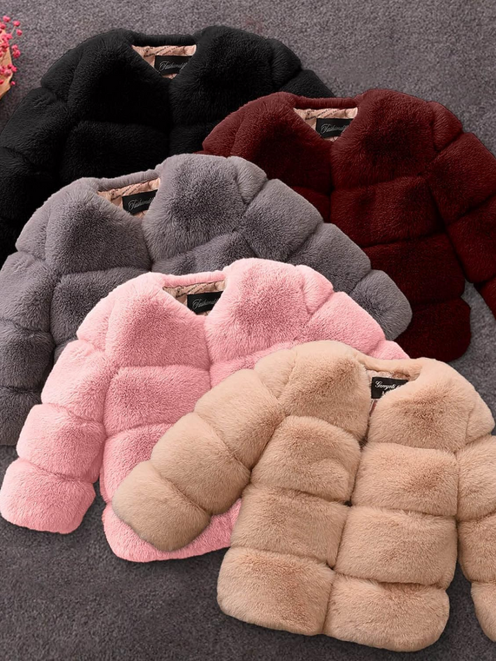 Eine schicke Pufferjacke aus Fleece für den Winter herstellen