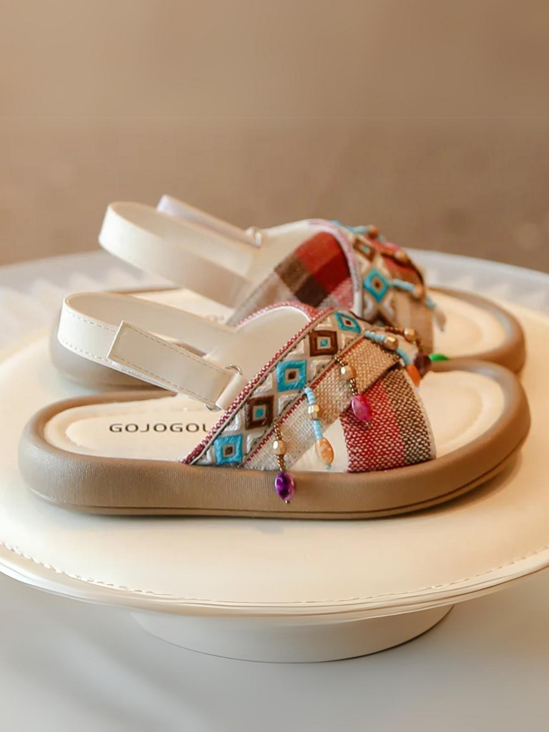 Sandalen im Boho-Stil für Mädchen von Liv und Mia