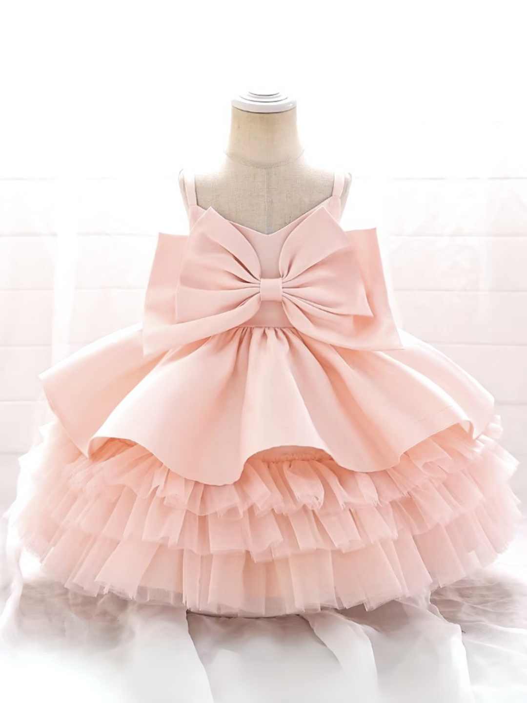 Elegant  Bow Layered Tulle Party Dress