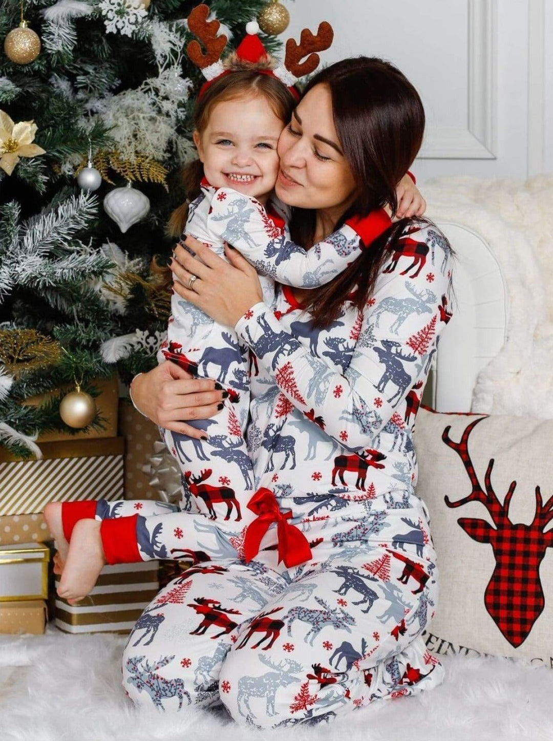 Mommy & Me Matching Pajamas | Long Winter Reindeer Pajama Set 