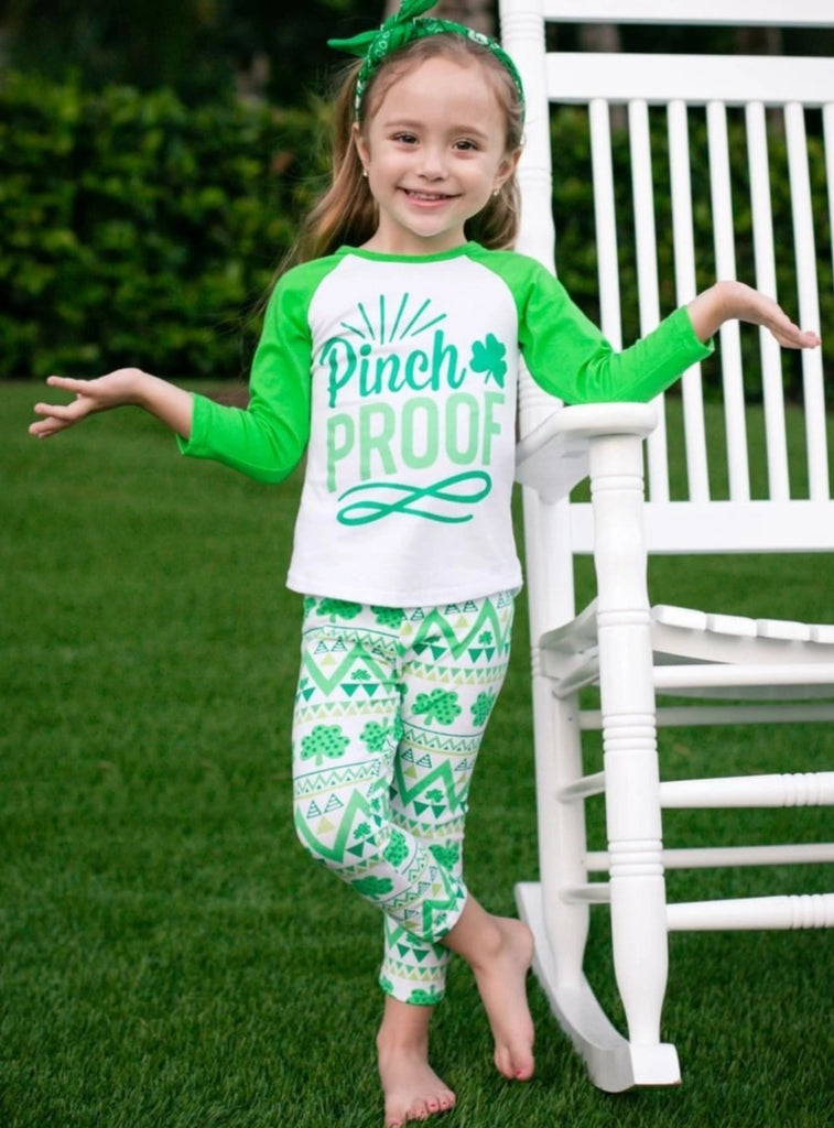 St. Patrick's Day Clothes  Girls Rainbow Top & Clover Legging Set – Mia  Belle Girls