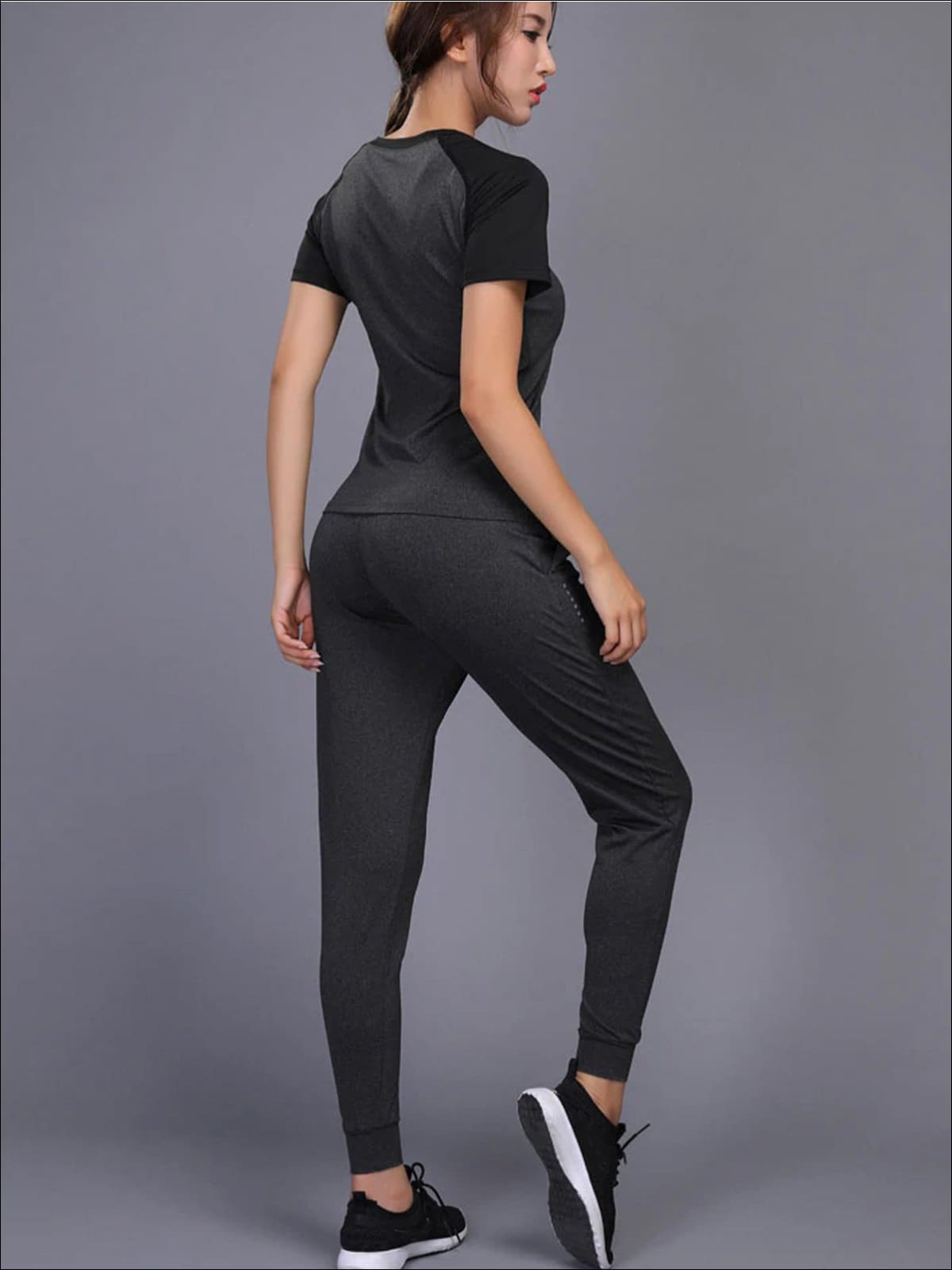 Joggers Womens Workout Sets in Womens Activewear 